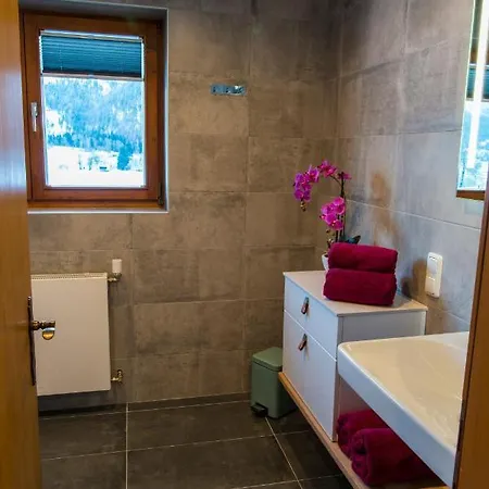 Konukevi Berghof Reiter Weissbriach